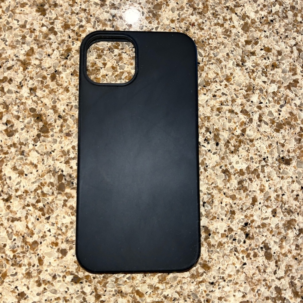 Black Slim Silicone IPhone 13 Case